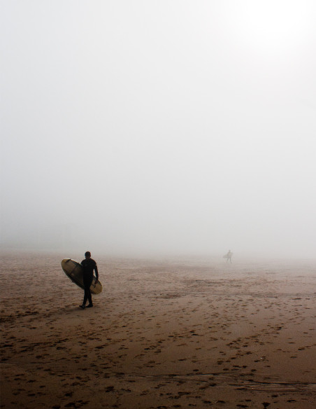 Fotografía "Vini y la niebla". Serie limitada Marine Donosti de Lance