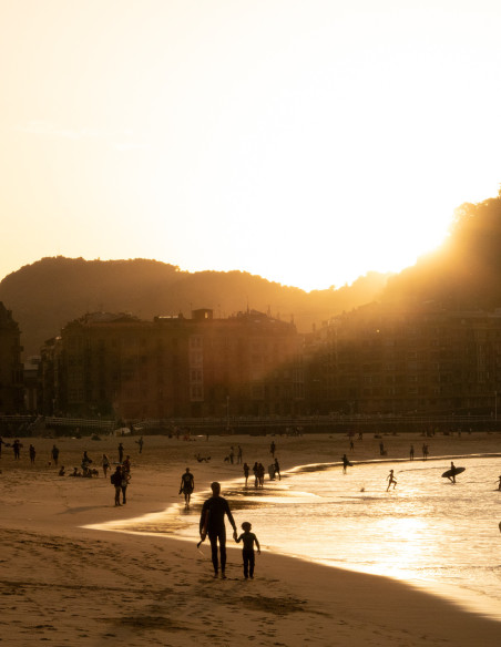 "Golden Family" photography. Marine Donosti limited serie by Lance