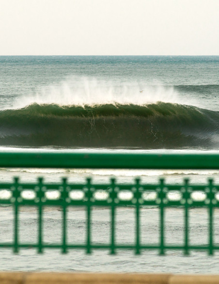 "River Wave" photography. Marine Donosti limited serie by Lance