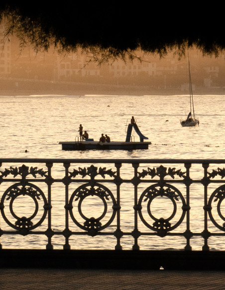 "Gabarrón" photography. Marine Donosti limited serie by Lance