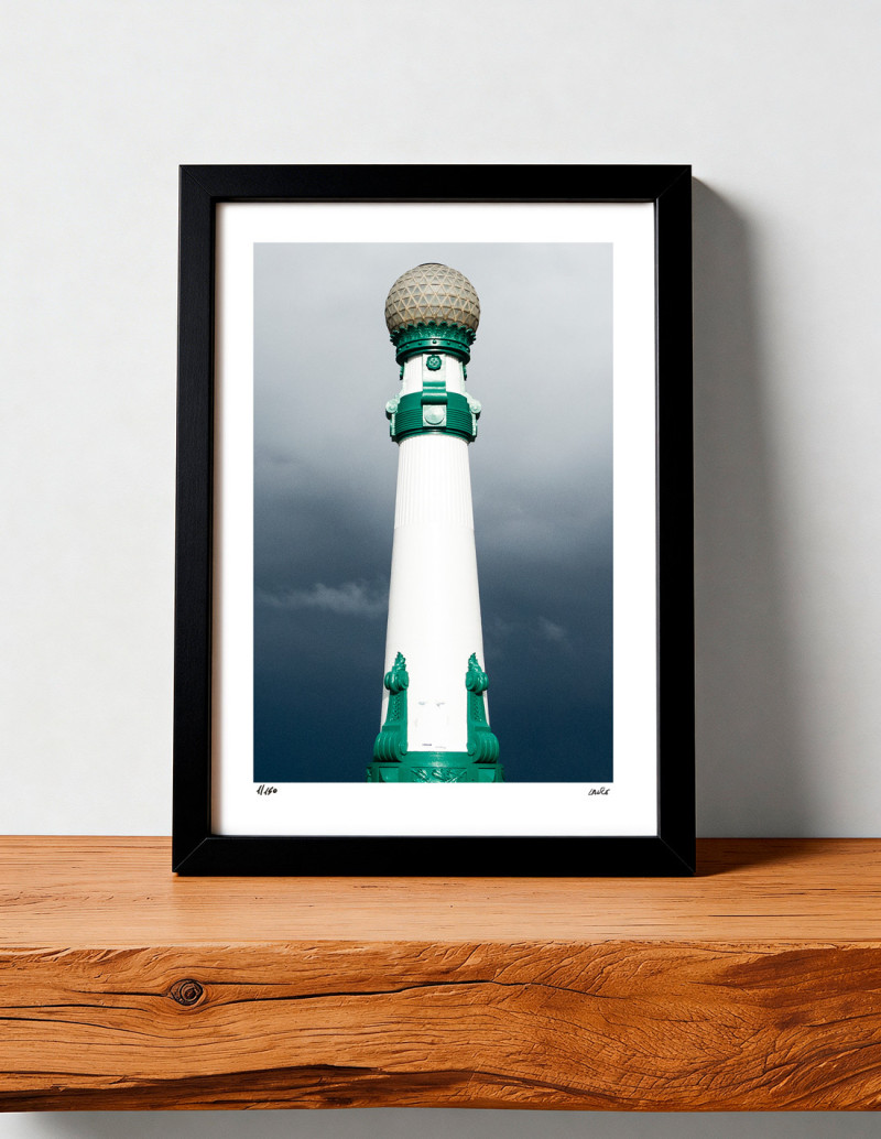 "La gran farola" A5 photography. Basque Light...