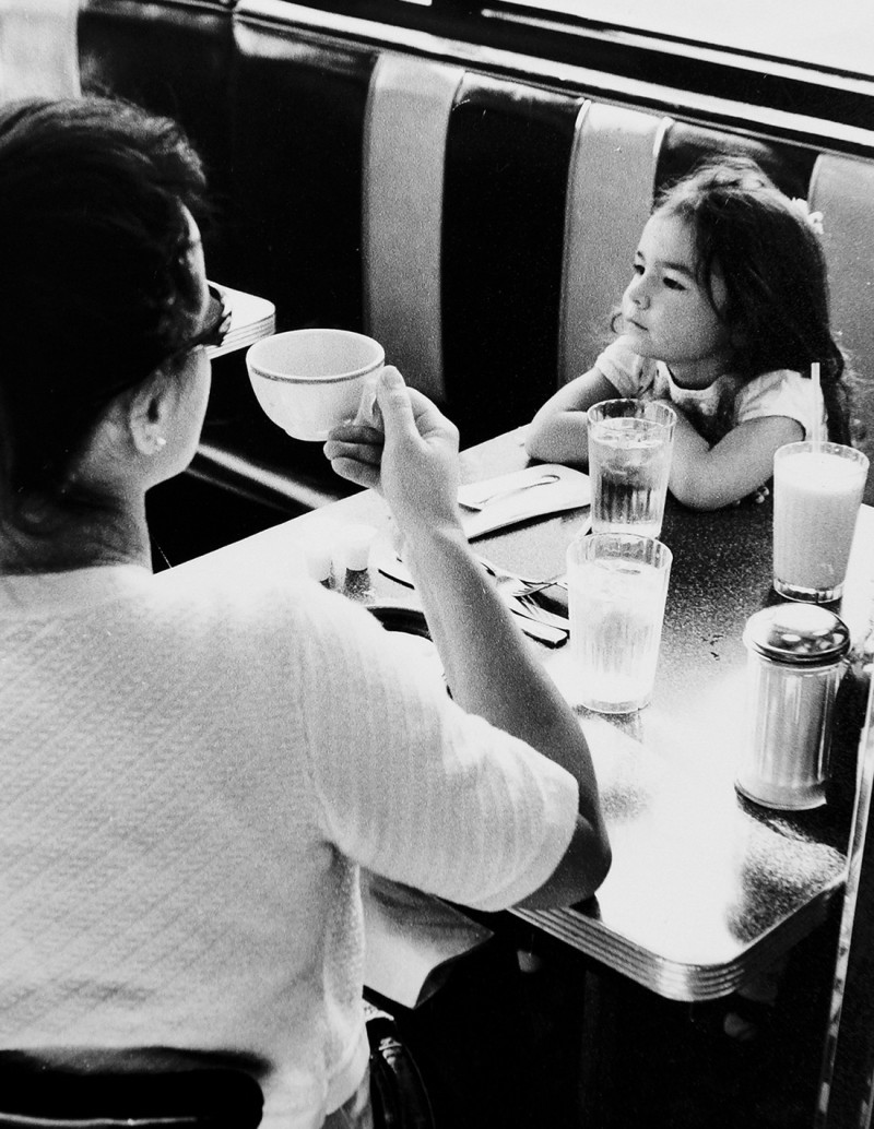 "NY cafe" photography. Street Photography serie...
